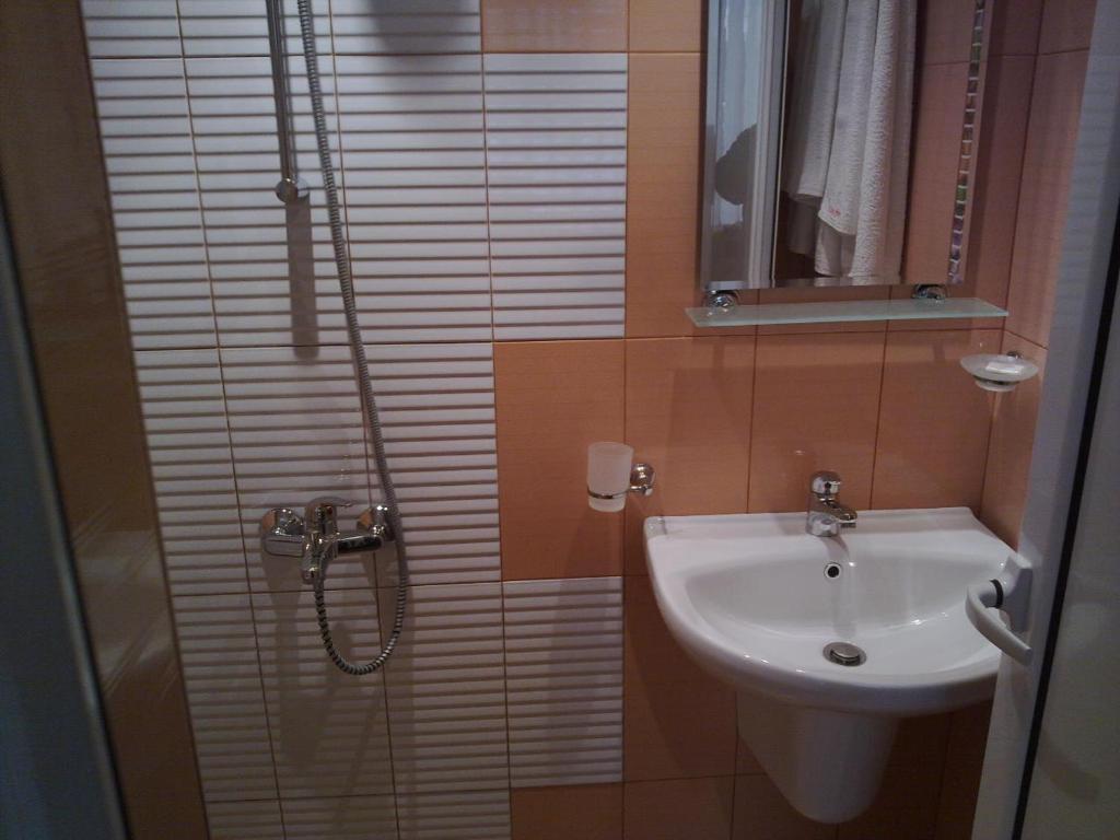 קיטן Hotel Rusalka חדר תמונה